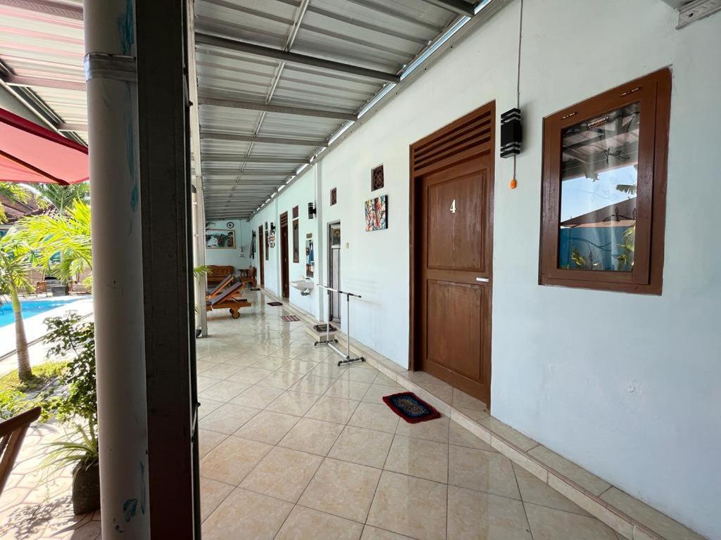 Capital O 92615 Villa Utama D'Alas Purwo Ringinpintu المظهر الخارجي الصورة