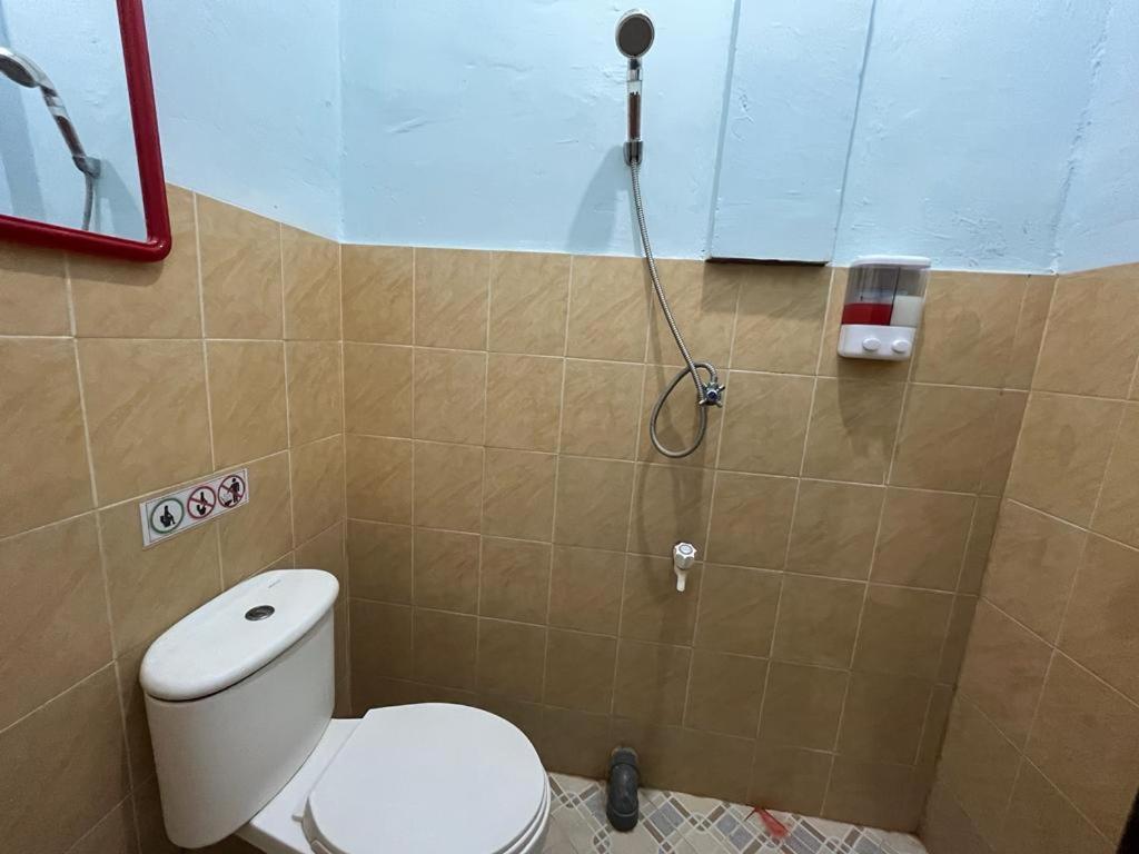 Capital O 92615 Villa Utama D'Alas Purwo Ringinpintu المظهر الخارجي الصورة